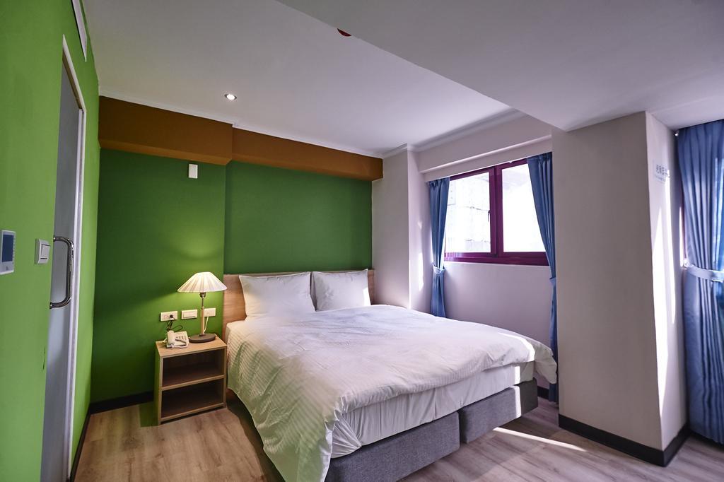 Lily Hotel Kaohsiung Dış mekan fotoğraf