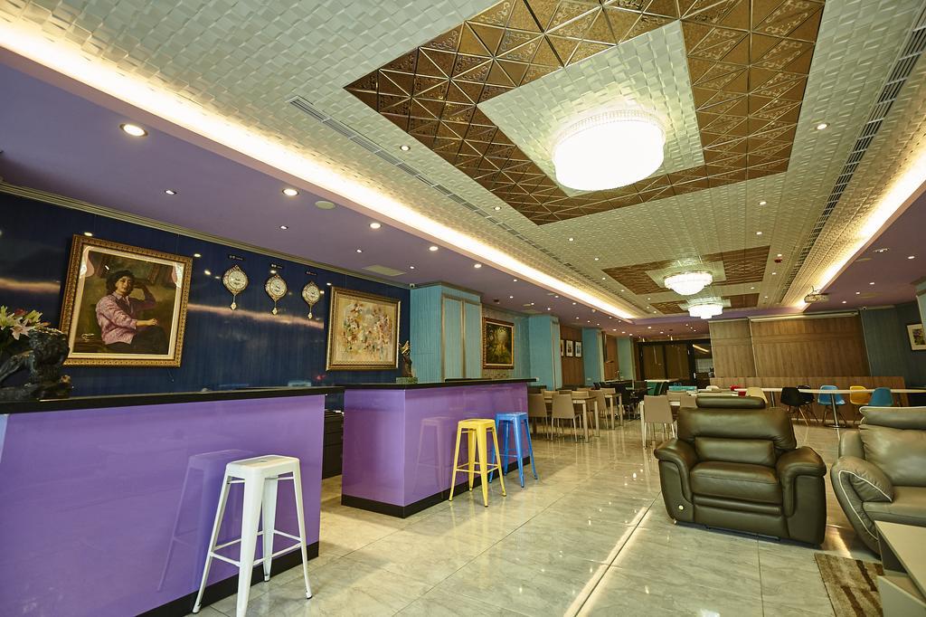 Lily Hotel Kaohsiung Dış mekan fotoğraf