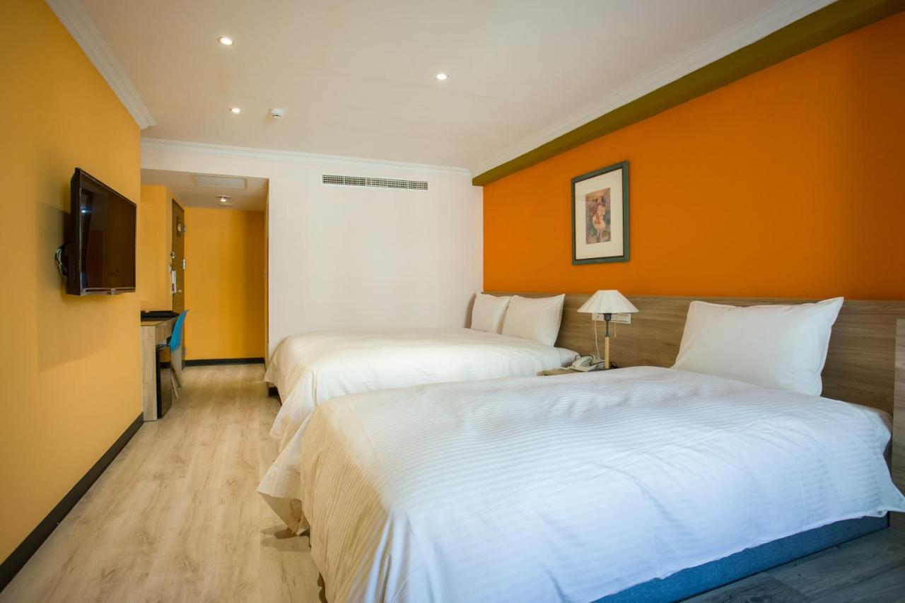 Lily Hotel Kaohsiung Dış mekan fotoğraf