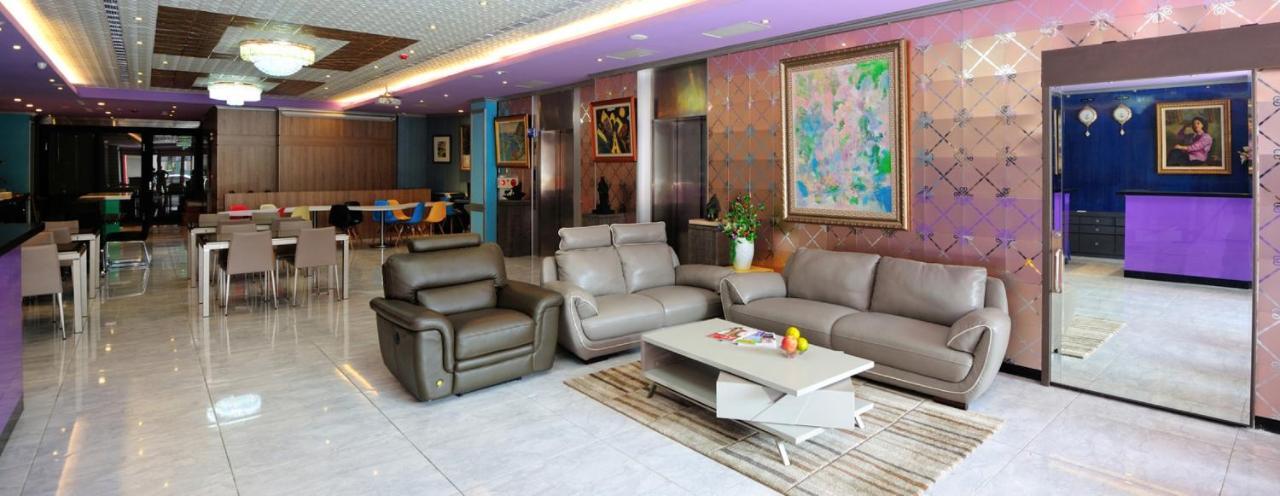 Lily Hotel Kaohsiung Dış mekan fotoğraf